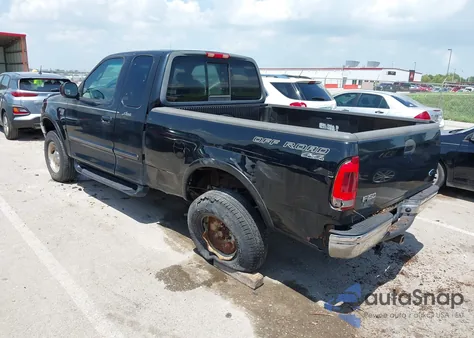 2001 Ford F-150 Lariat/Xl/Xlt z USA, uszkodzony, nr VIN 1FTRX18L31NB06325